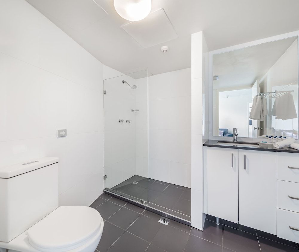 1 Bedroom Executive (No Housekeeping)
