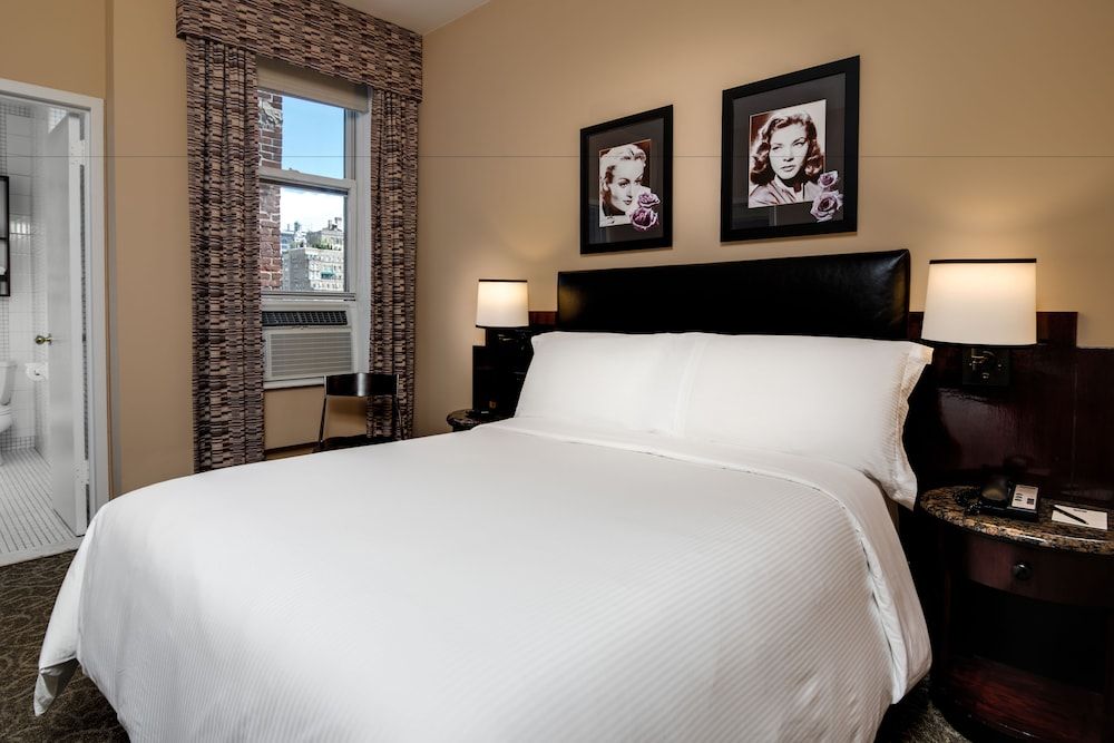 Washington Square Hotel