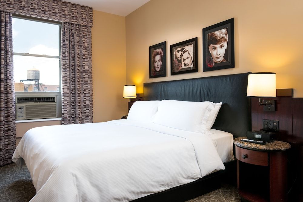 Washington Square Hotel Superior Room, 1 Queen Bed