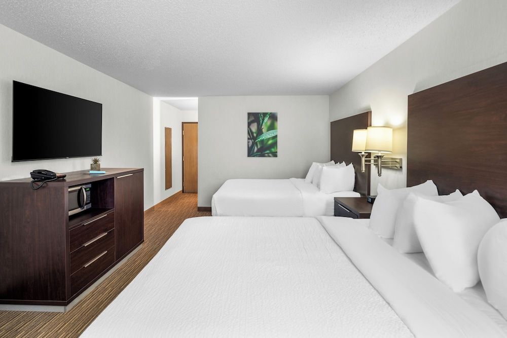 Standard Room, 2 Queen Beds