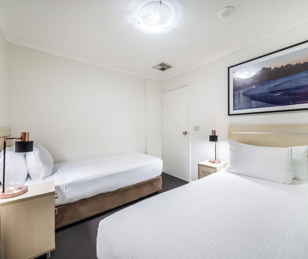 Oaks Sydney Goldsbrough Suites Executive Apartment, 2 Bedrooms, City View (Split Level)