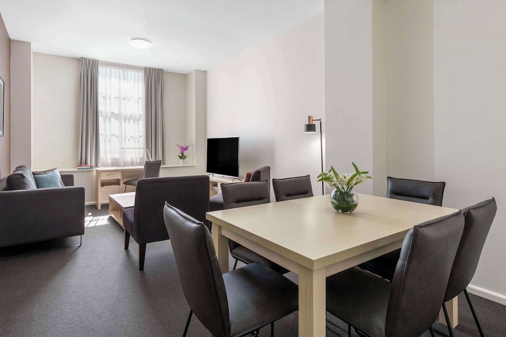 Oaks Sydney Goldsbrough Suites Apartment, 2 Bedrooms (Split Level) 15