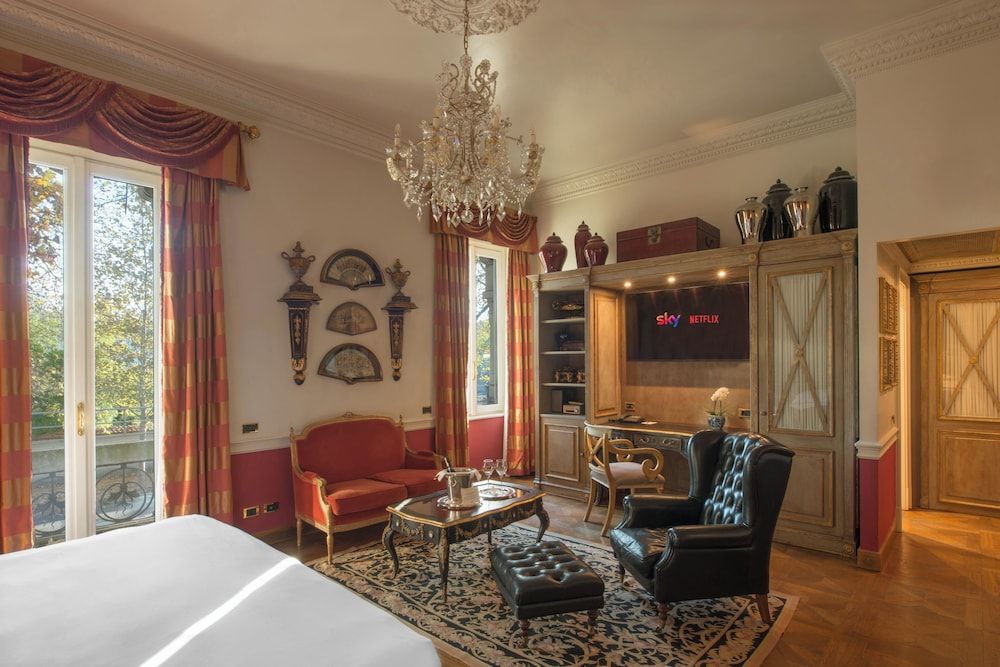 Hotel de la Ville - Small Luxury Hotels of the World Suite 7