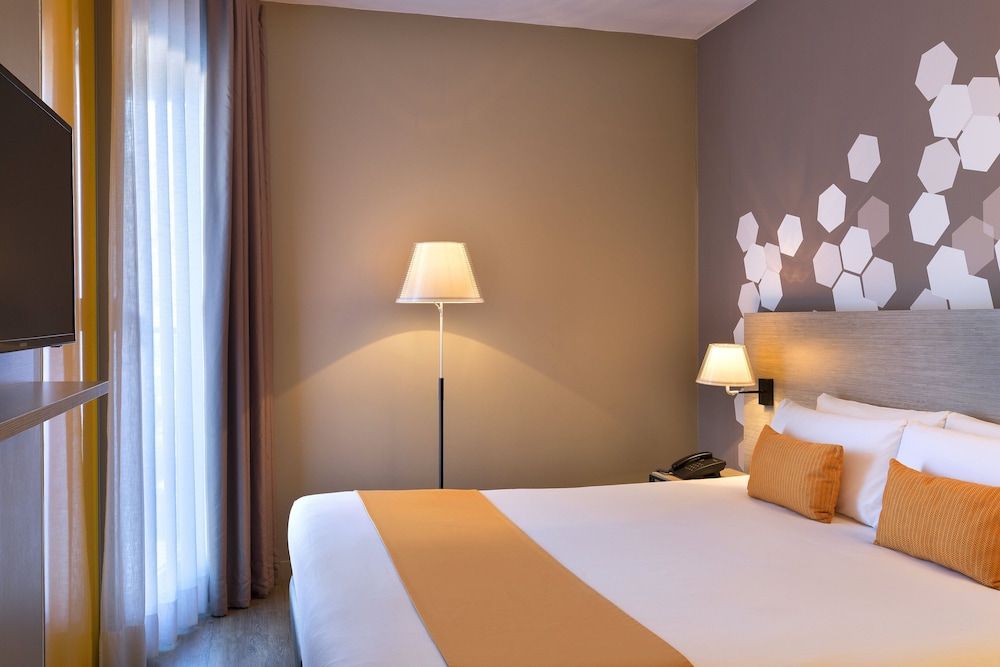 undefined Citadines Ramblas Barcelona 4