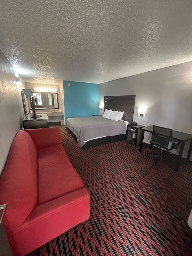 Key West Inn Standard Room, 1 King Bed, Non Smoking