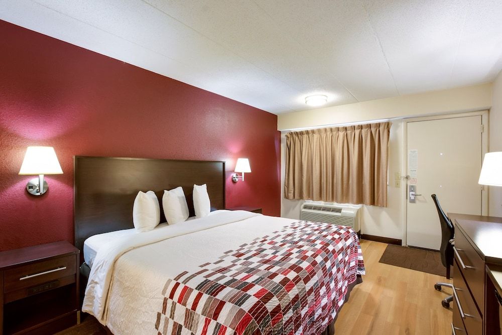 Deluxe Room, 1 King Bed, Non Smoking