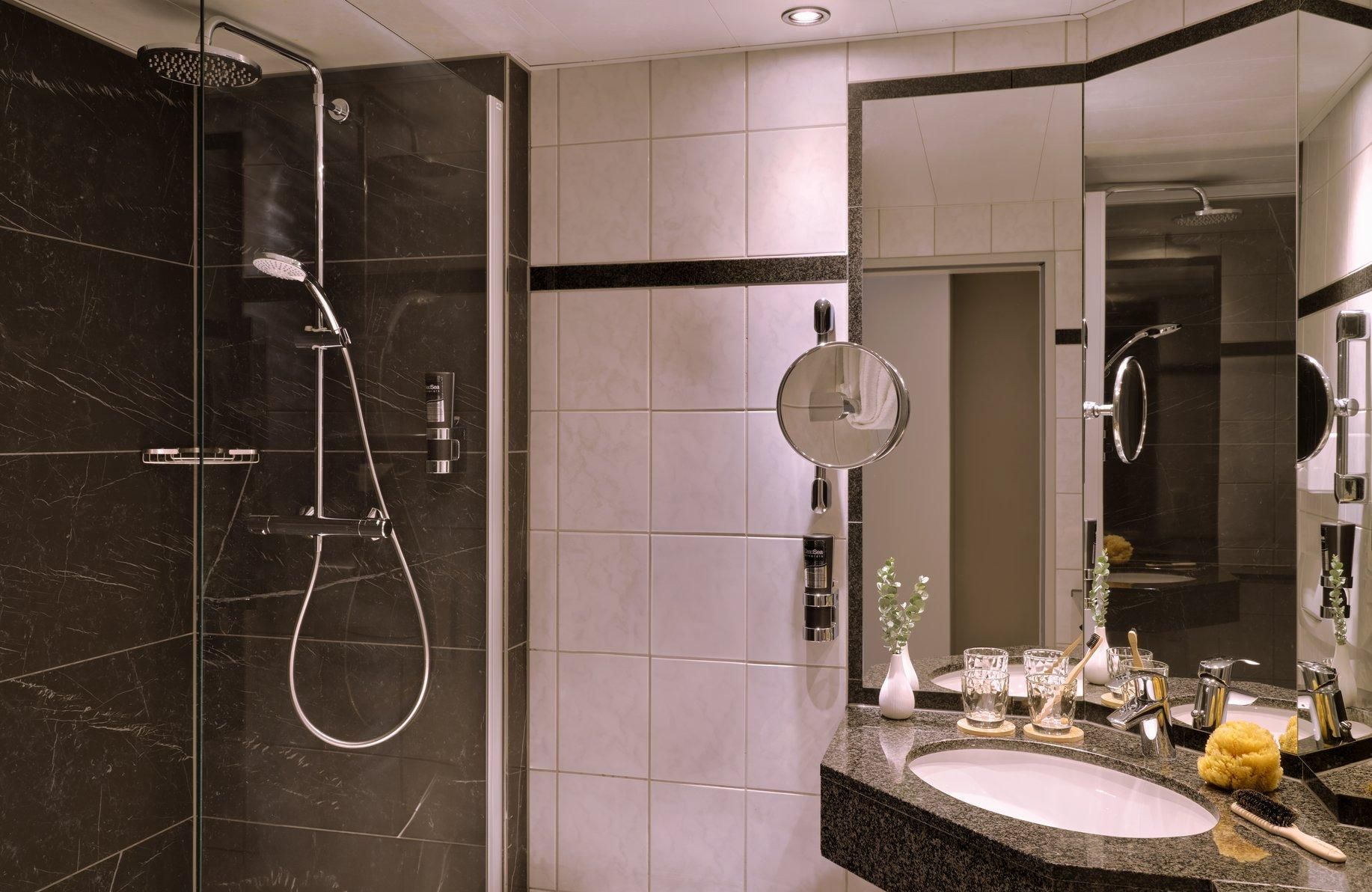 Leonardo Royal Hotel Baden-Baden Comfort Room 3