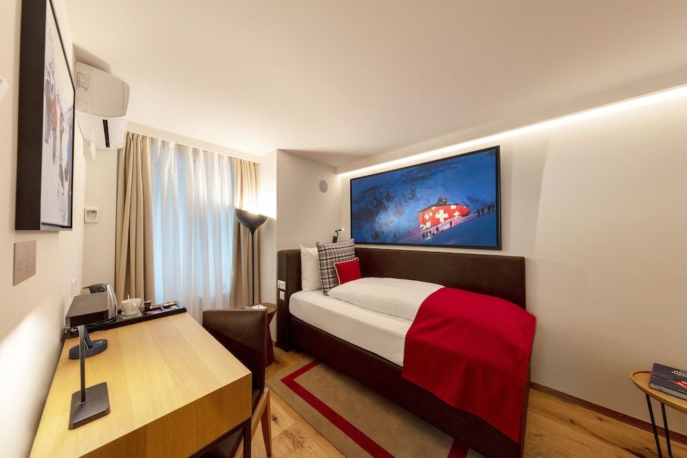 undefined Fred Hotel Leonhardstrasse | Self Check-in 3