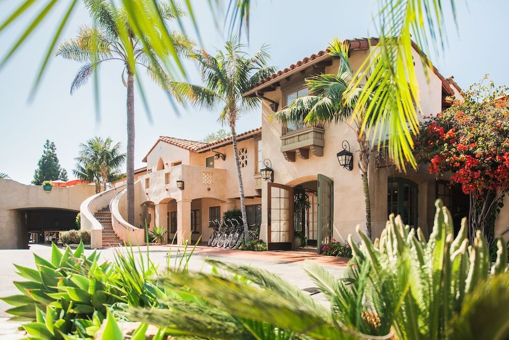 undefined Brisas del Mar, Inn at the Beach 4