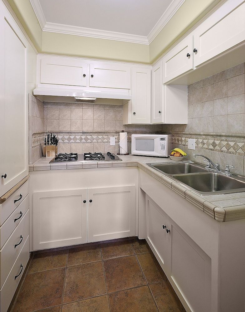 undefined Brisas del Mar, Inn at the Beach 10