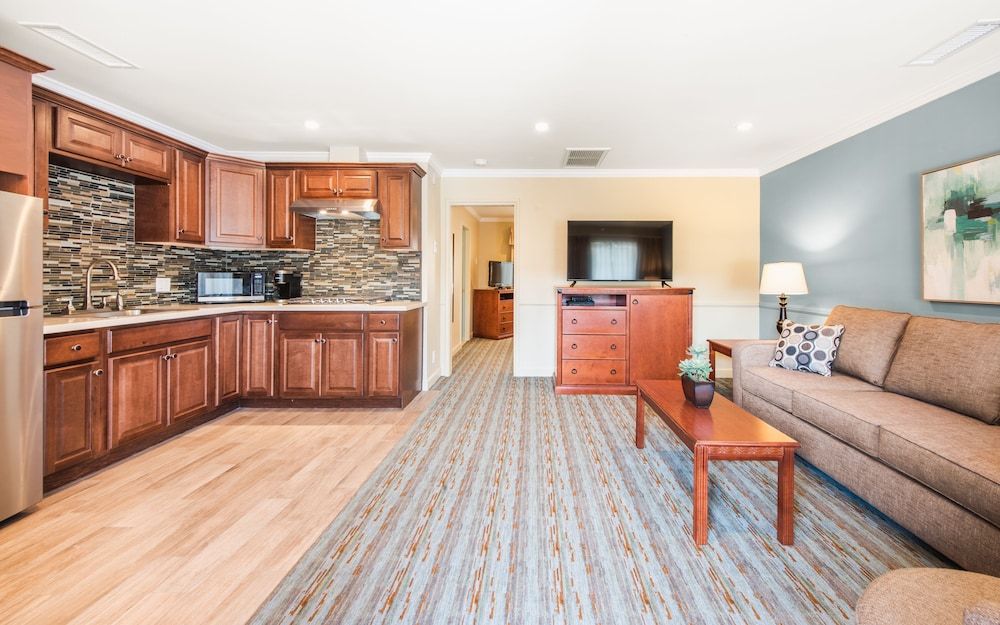 undefined Brisas del Mar, Inn at the Beach 2