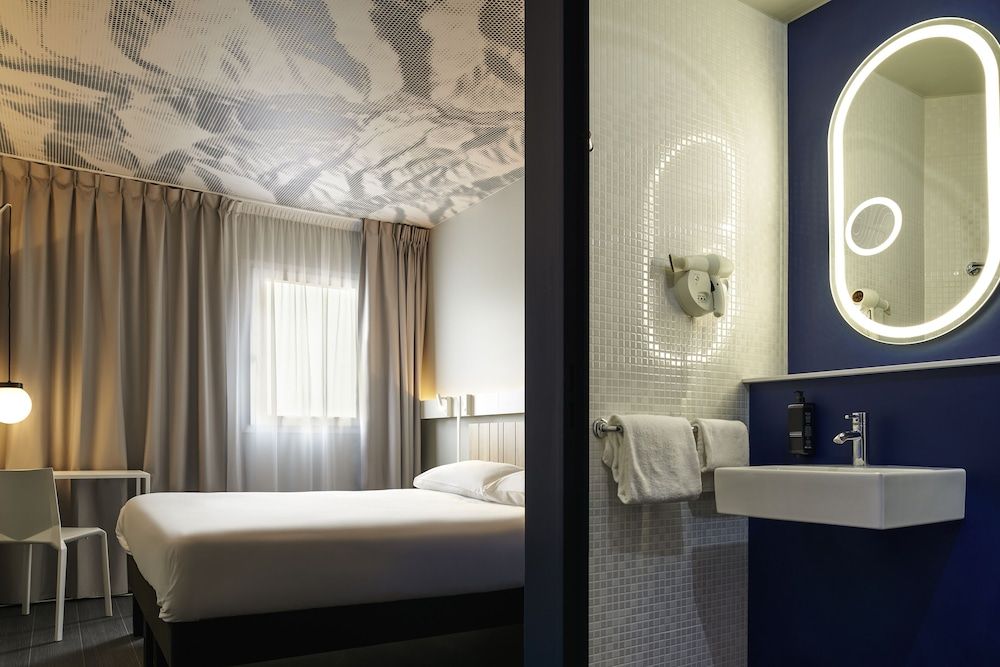 ibis Paris Nation Davout Standard Room, 1 Double Bed 4