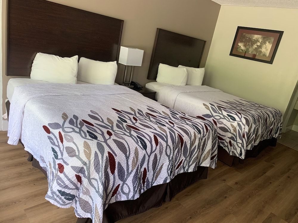 Standard Room, 2 Queen Beds, Non Smoking