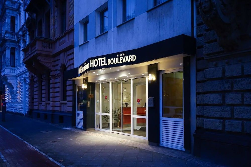 undefined Hotel Boulevard 6