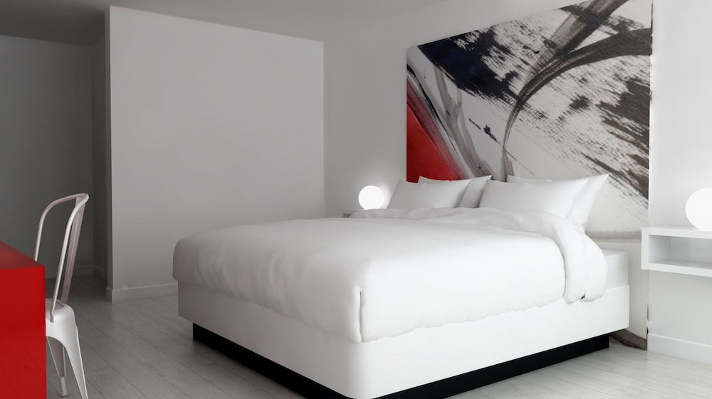 GreenPoint Hotel Kissimmee ECO Room, 1 King Bed 3