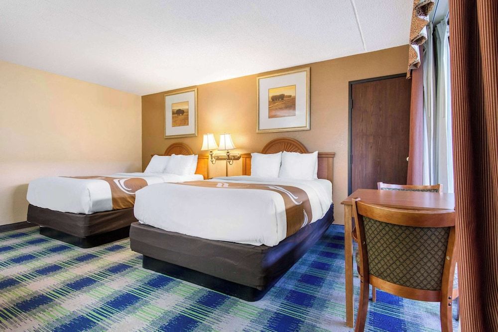 Standard Room, 2 Queen Beds, Non Smoking