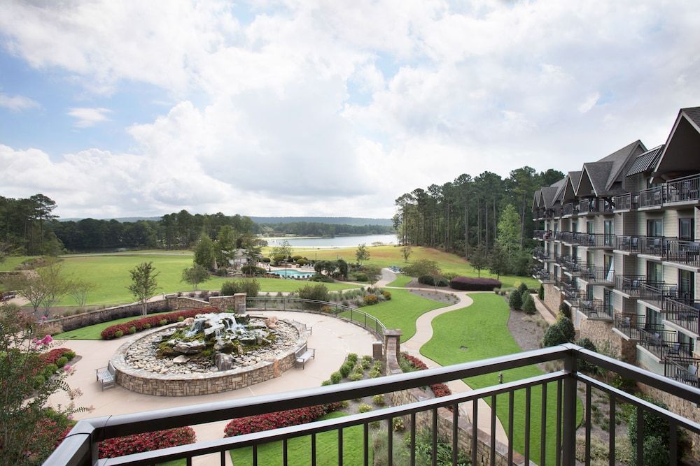 Callaway Resort & Gardens Room, 2 Queen Beds (Lodge and Spa Lake Side) 4