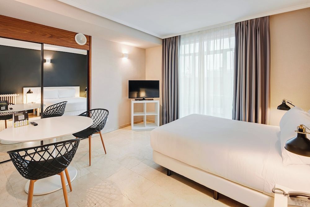 Sercotel Togumar Superior Room (Apartamento)