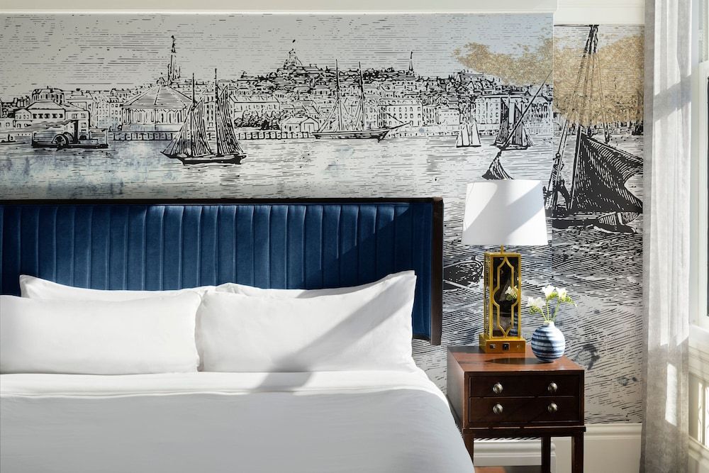 undefined Marriott Vacation Club® at Custom House, Boston 5