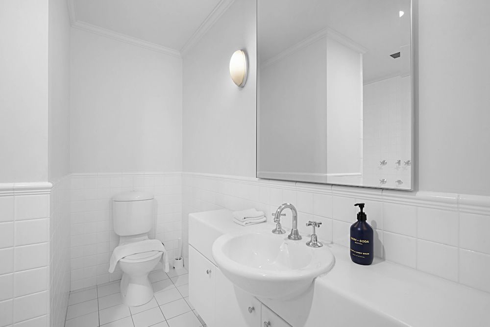 Comfort Apartments Melbourne Central Standard Apartment, 1 Bedroom 11