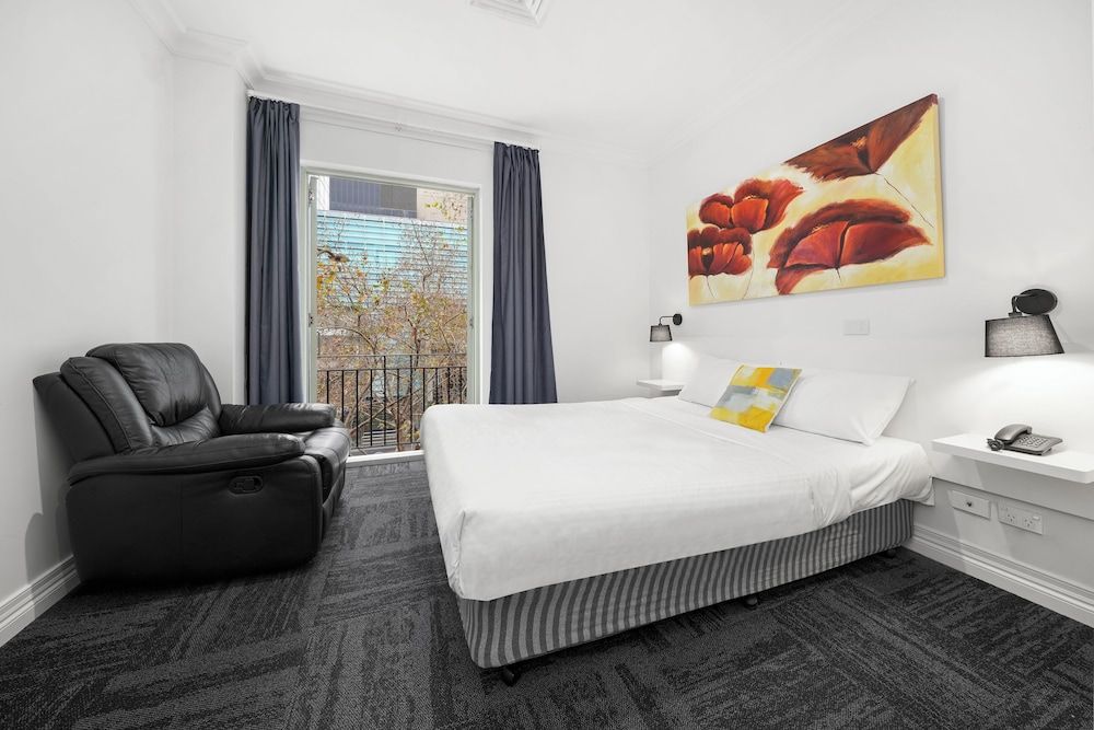 Comfort Apartments Melbourne Central Standard Apartment, 1 Bedroom 4