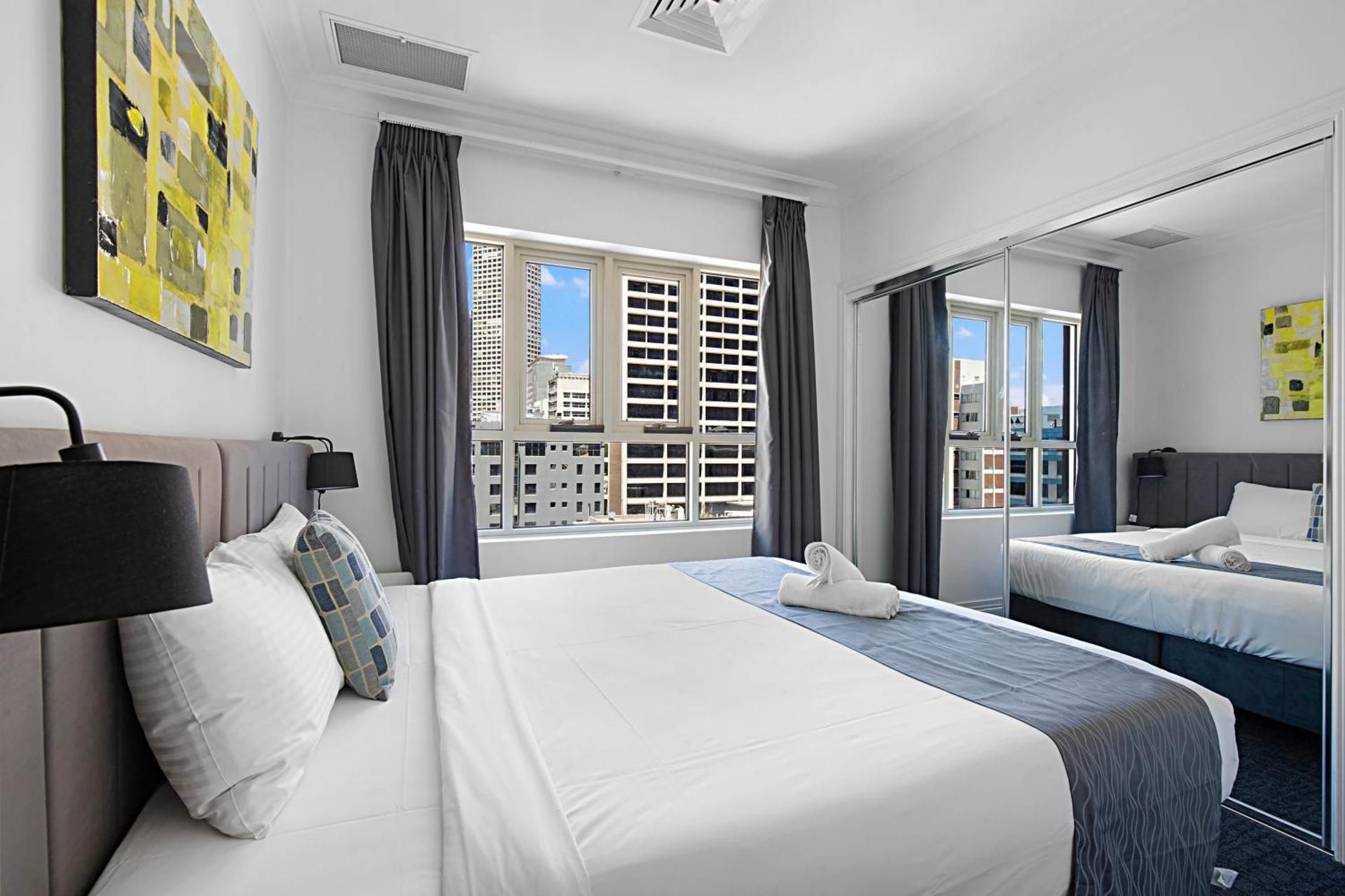 undefined Comfort Apartments Melbourne Central 9