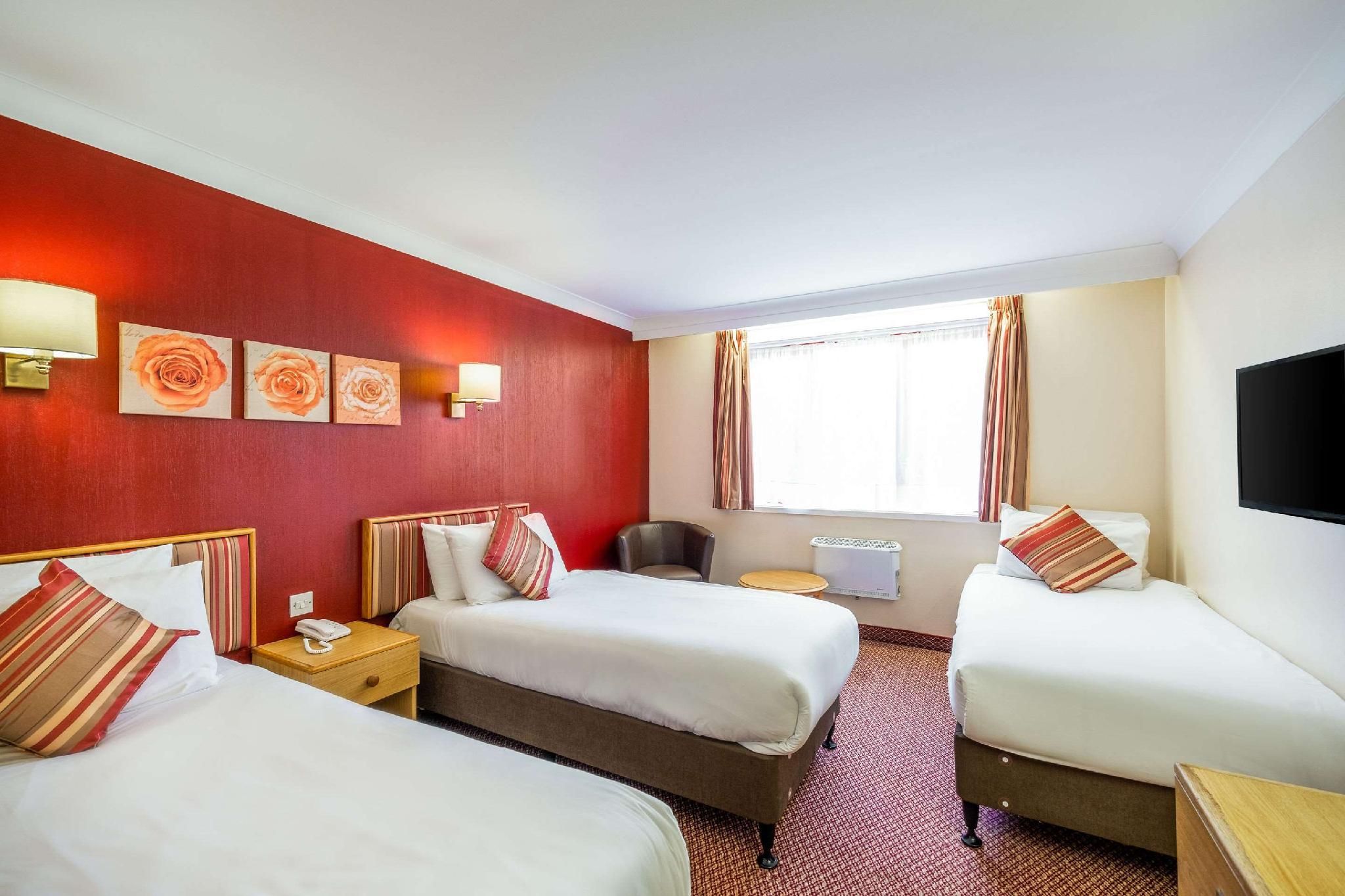 3 Single Beds, Nonsmoking