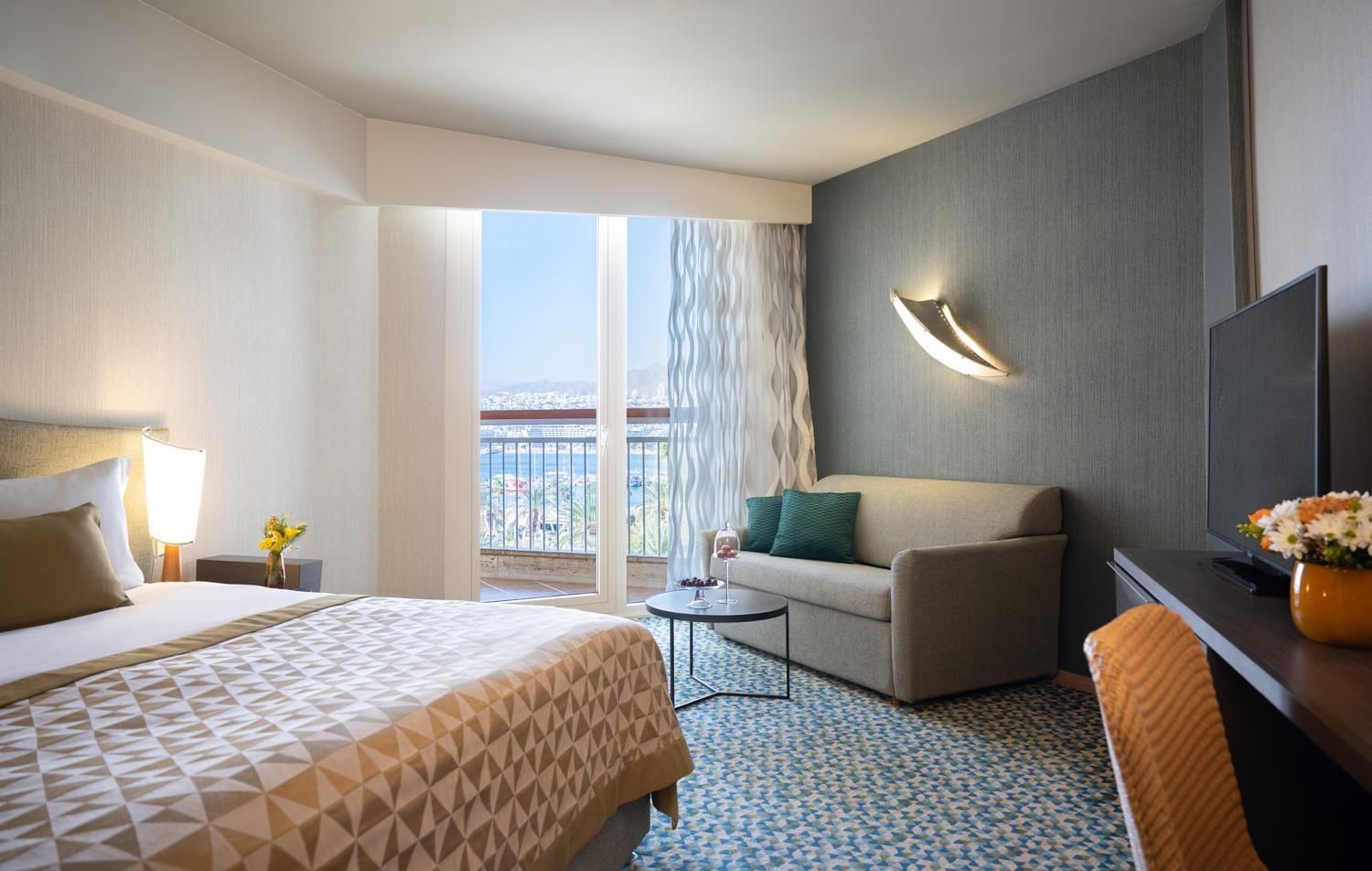 Executive Room With Lounge Access (18+)