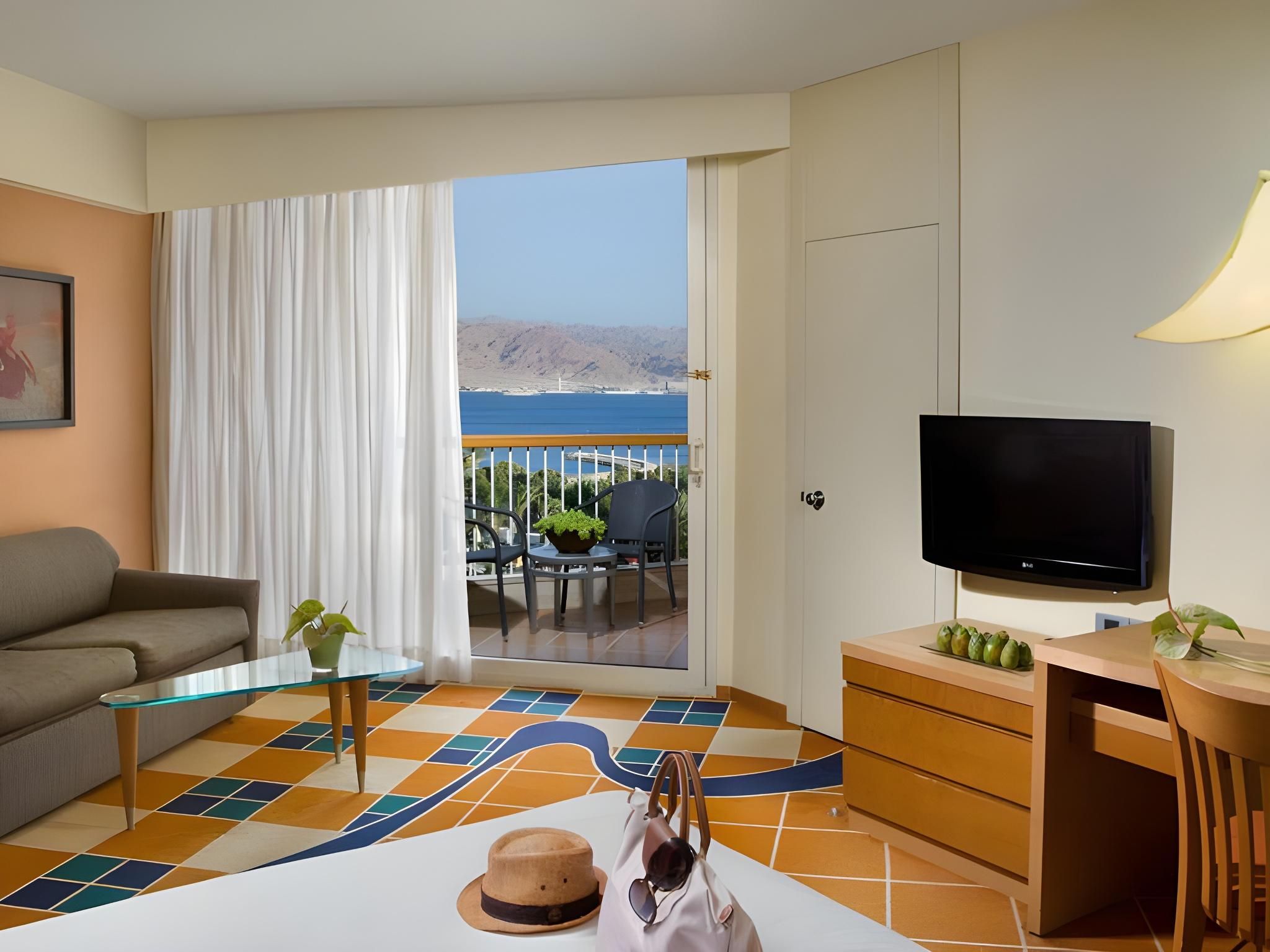 Superior Room (2 Adults 1 Child)