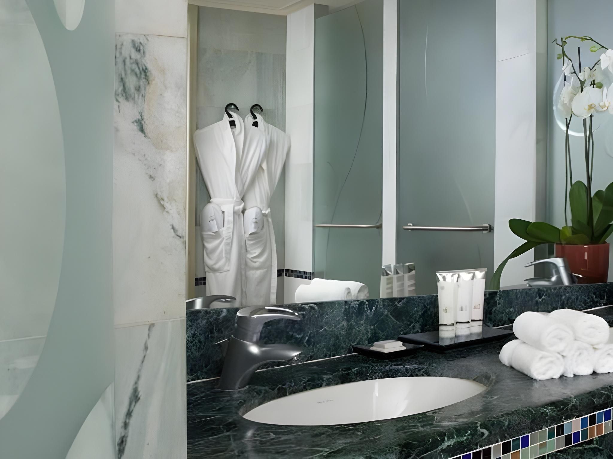 Standard With Sea View