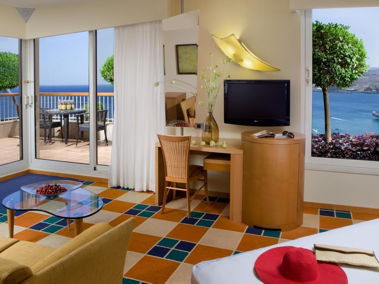 Junior Suite with Terrace