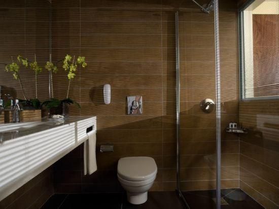 undefined Dan Panorama Tel Aviv Hotel 9