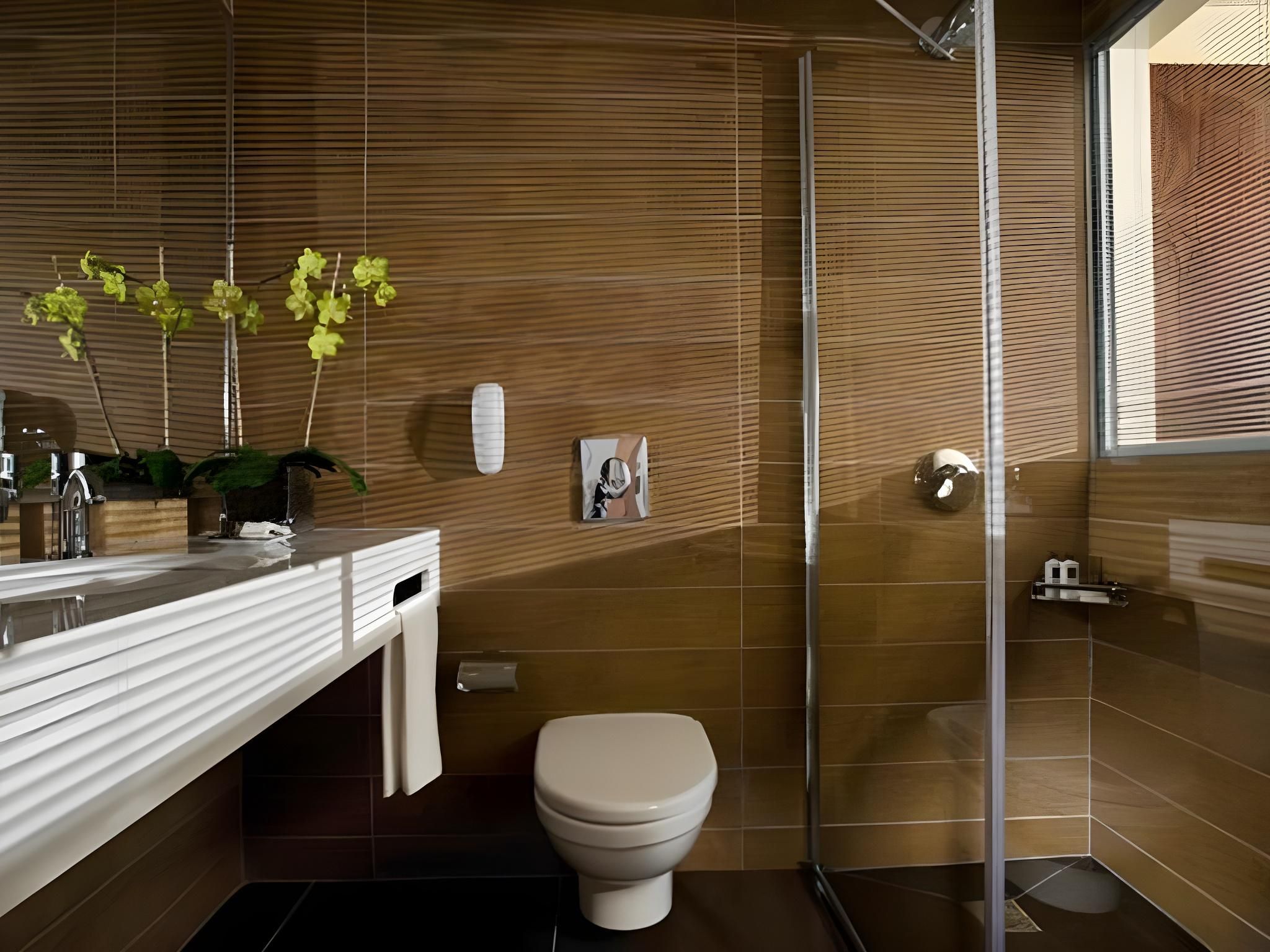 undefined Dan Panorama Tel Aviv Hotel 4