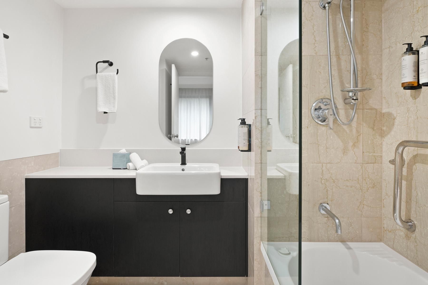 Club Wyndham Sydney 1 Queen Bed Studio 2