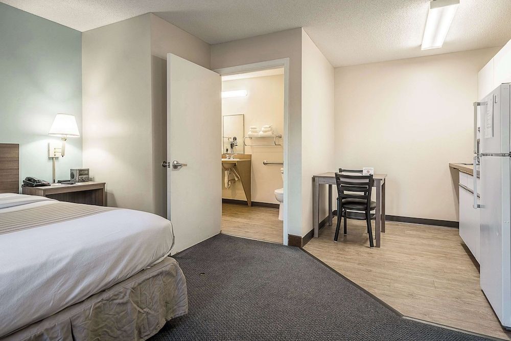 Room, 1 Double Bed, Accessible, Non Smoking (Efficiency)