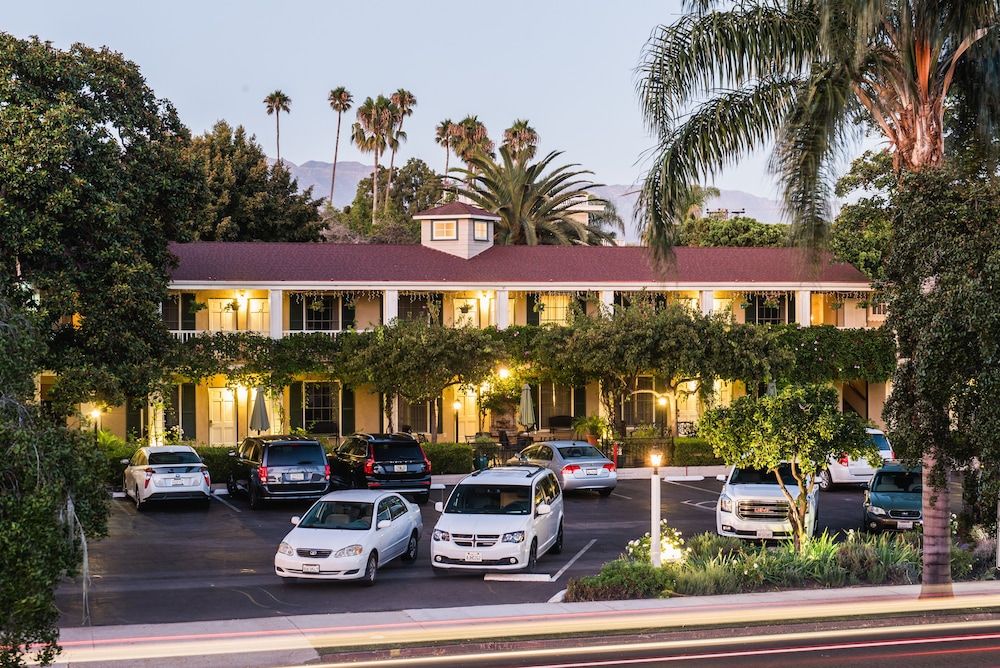 undefined Lavender Inn by the Sea 8