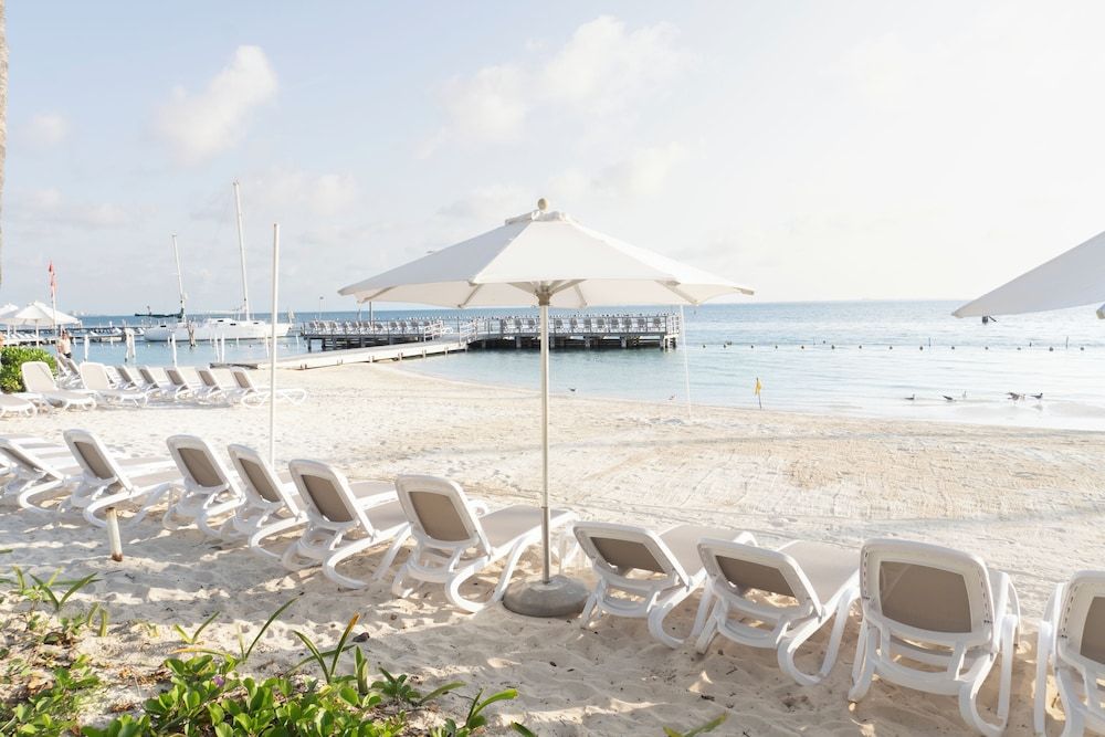 undefined Cancun Bay All Inclusive Hotel 8