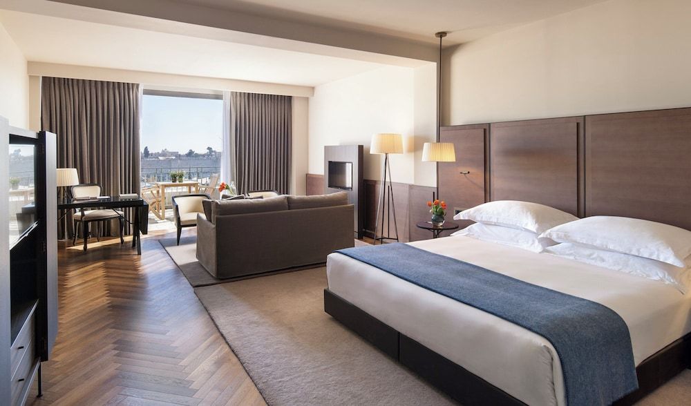 The David Citadel Jerusalem Junior Suite with Balcony and Old City View.