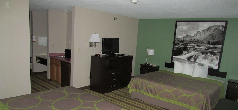Room, 2 Queen Beds, Accessible, Non Smoking (Mobility)