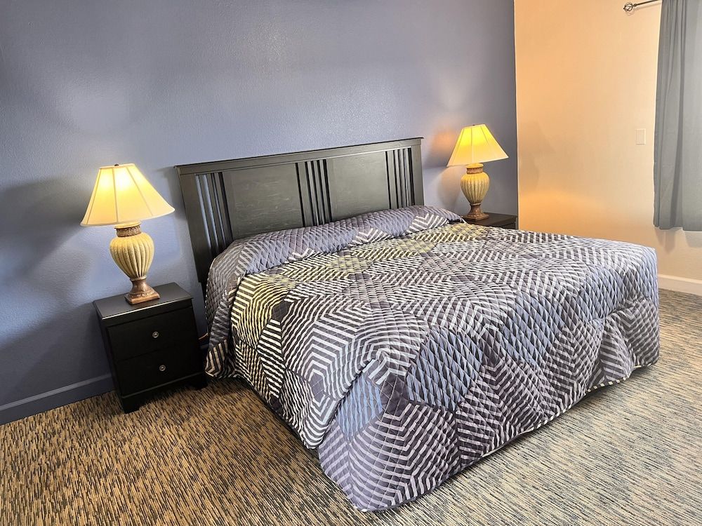 Condo, 2 Bedrooms, Kitchen