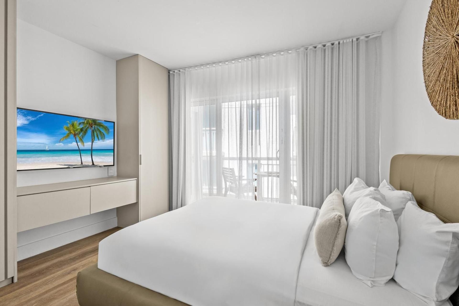 TWO  BEDROOM WITH BALCONY