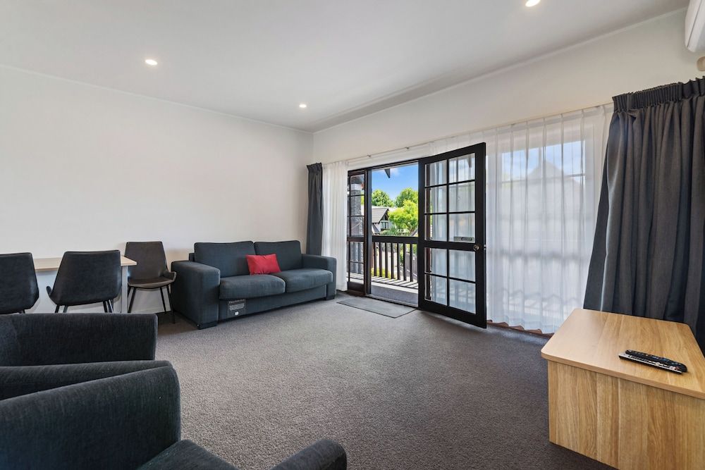 Wylie Court Two Bedroom Apartment 8