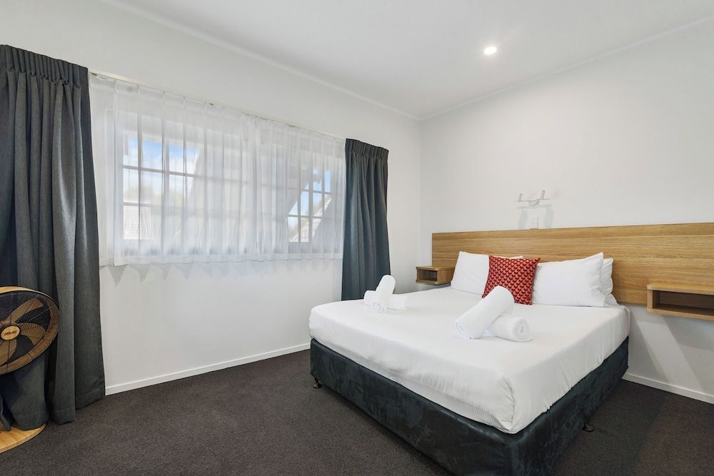 Wylie Court Two Bedroom Apartment 5