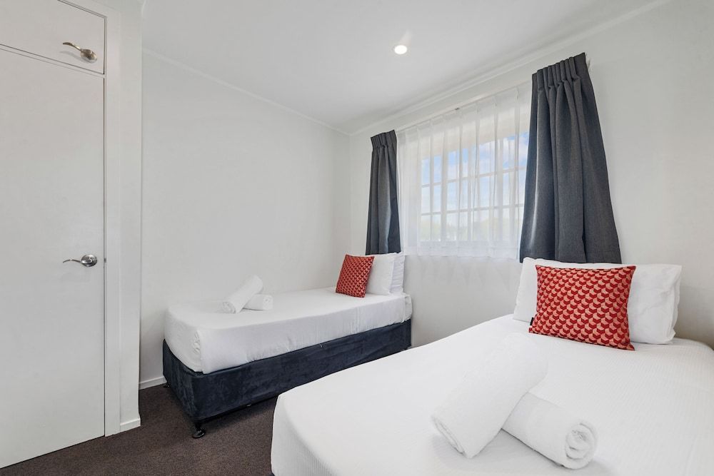 Wylie Court Two Bedroom Apartment 2