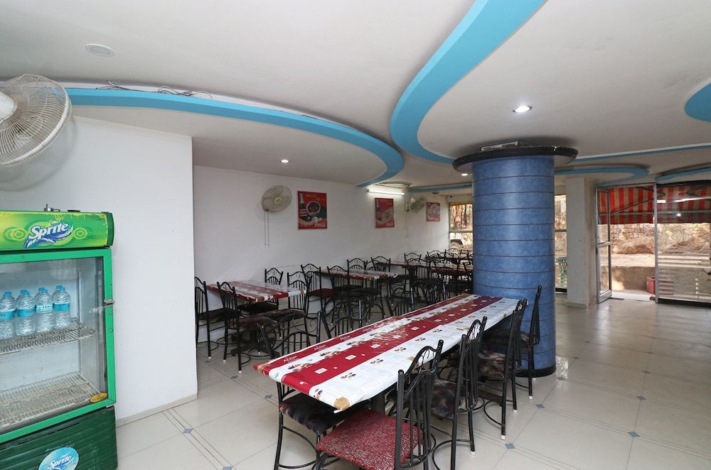undefined OYO 3614 Hotel Pandav 6