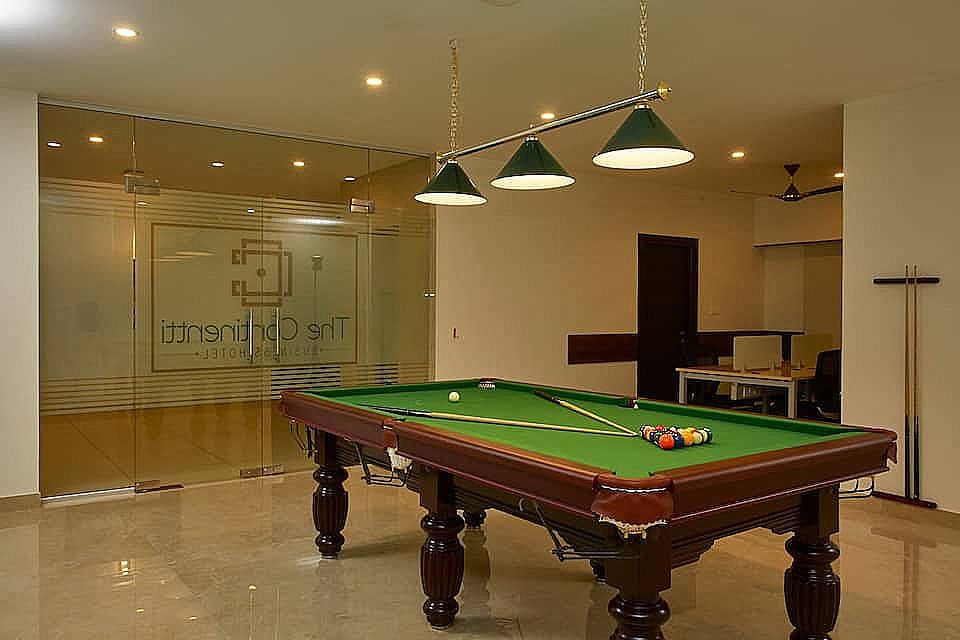 undefined The Continentti Whitefield 4