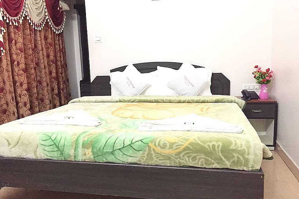 Vmj Dwellings Semi Deluxe Room - Non AC 2