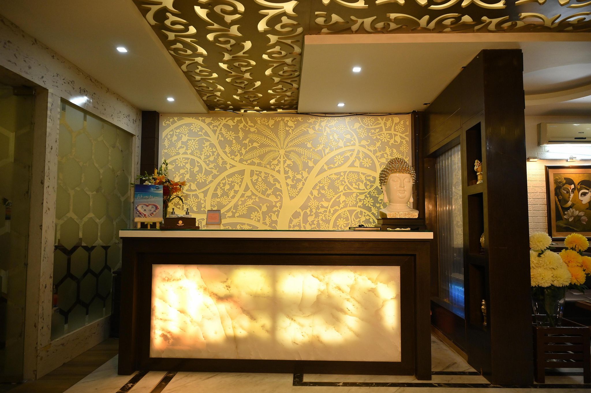 undefined Hotel DH 2