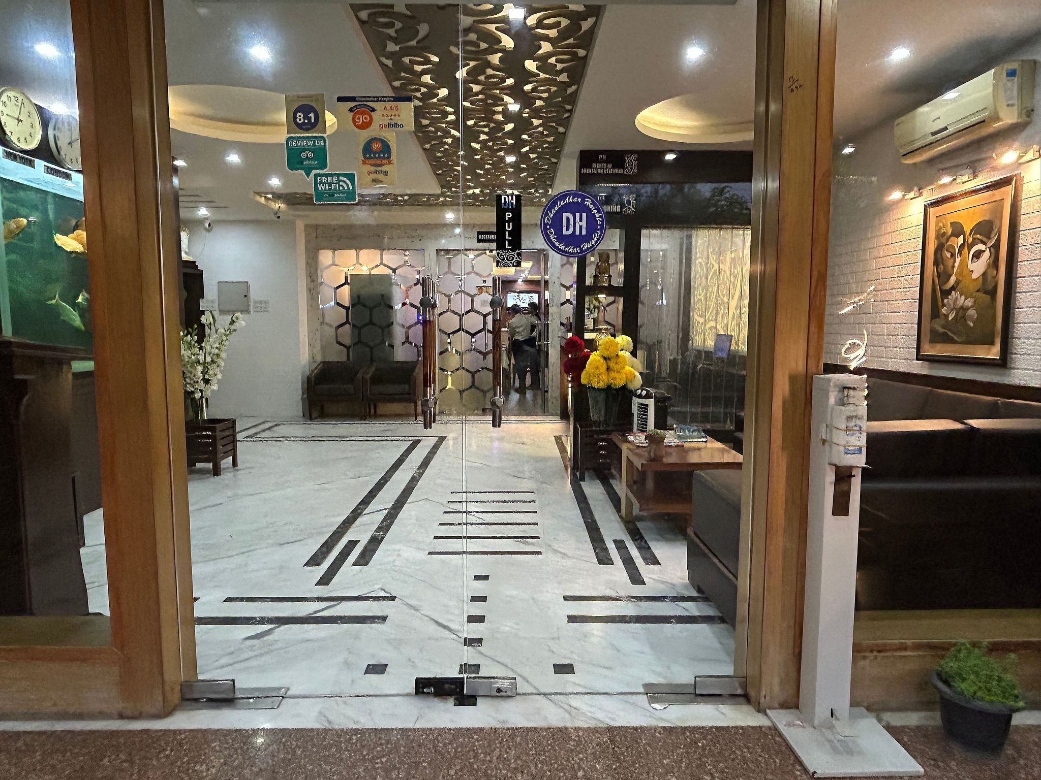 undefined Hotel DH 7