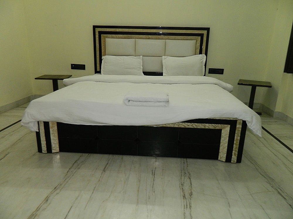 undefined Jagsheelaanchal  The Theekana 6